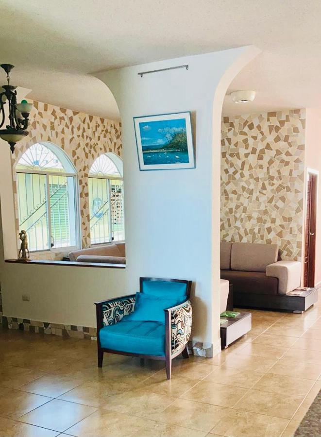 Eco Hotel Katarma Пуерто-Бакерісо-Морено Екстер'єр фото
