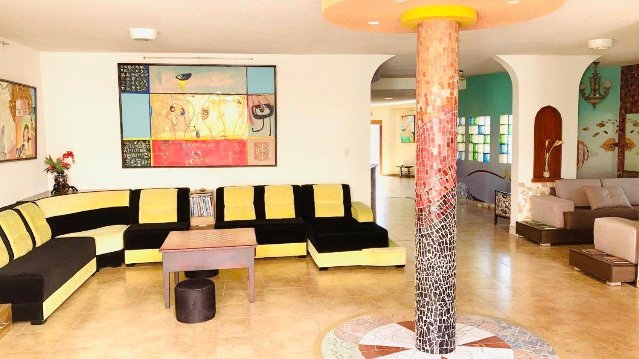 Eco Hotel Katarma Пуерто-Бакерісо-Морено Екстер'єр фото